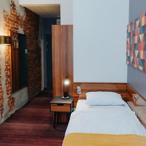 Mały pokój jednoosobowy